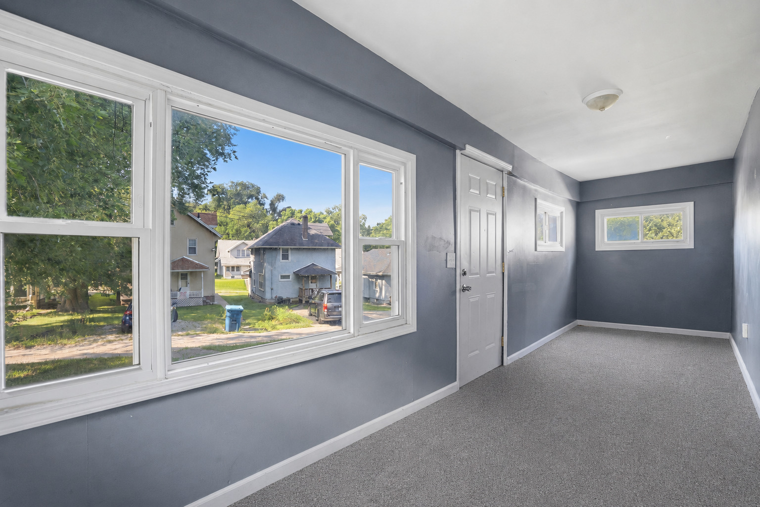 3337 7 1/2 Avenue Property Photo 6