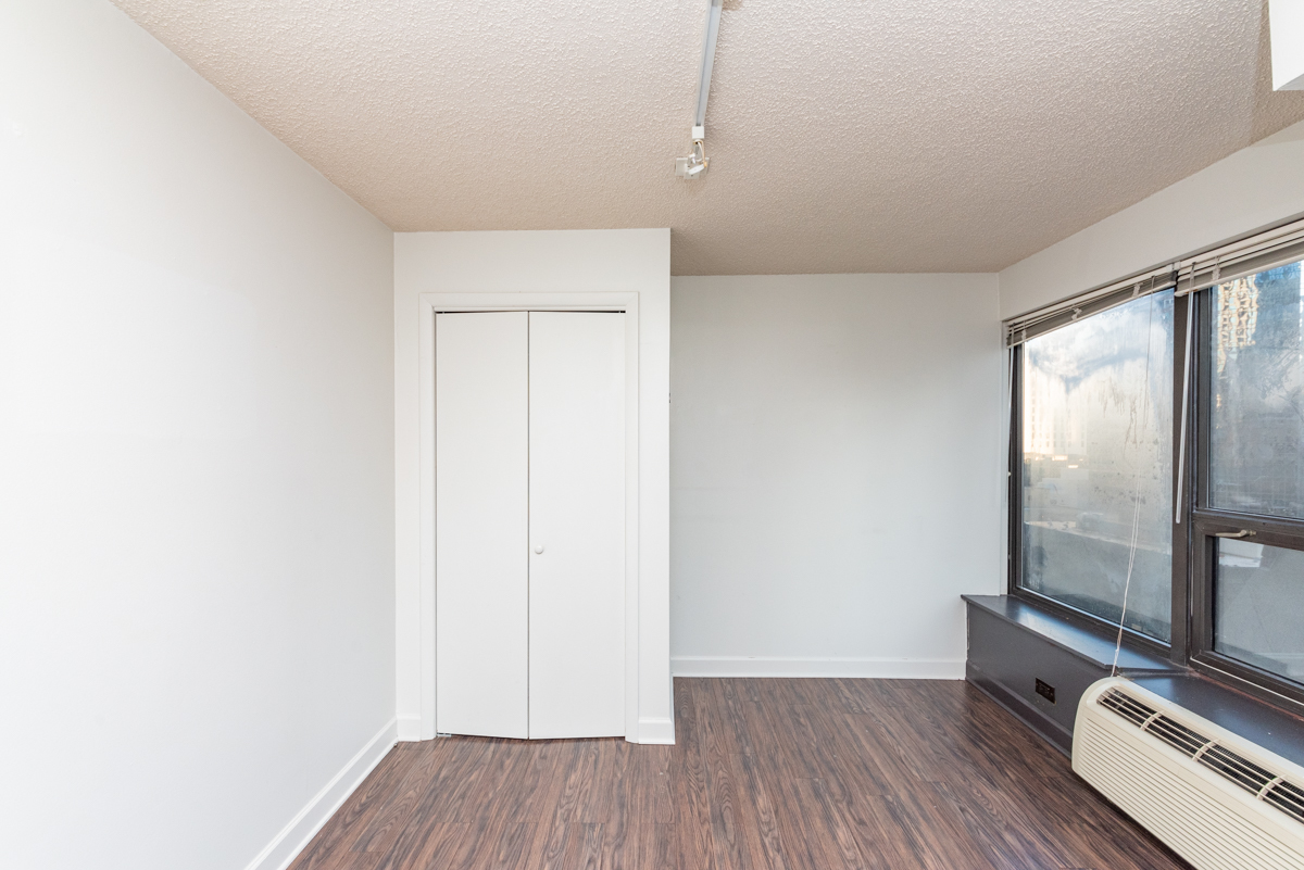 30 E Huron Street 904 Property Photo 14