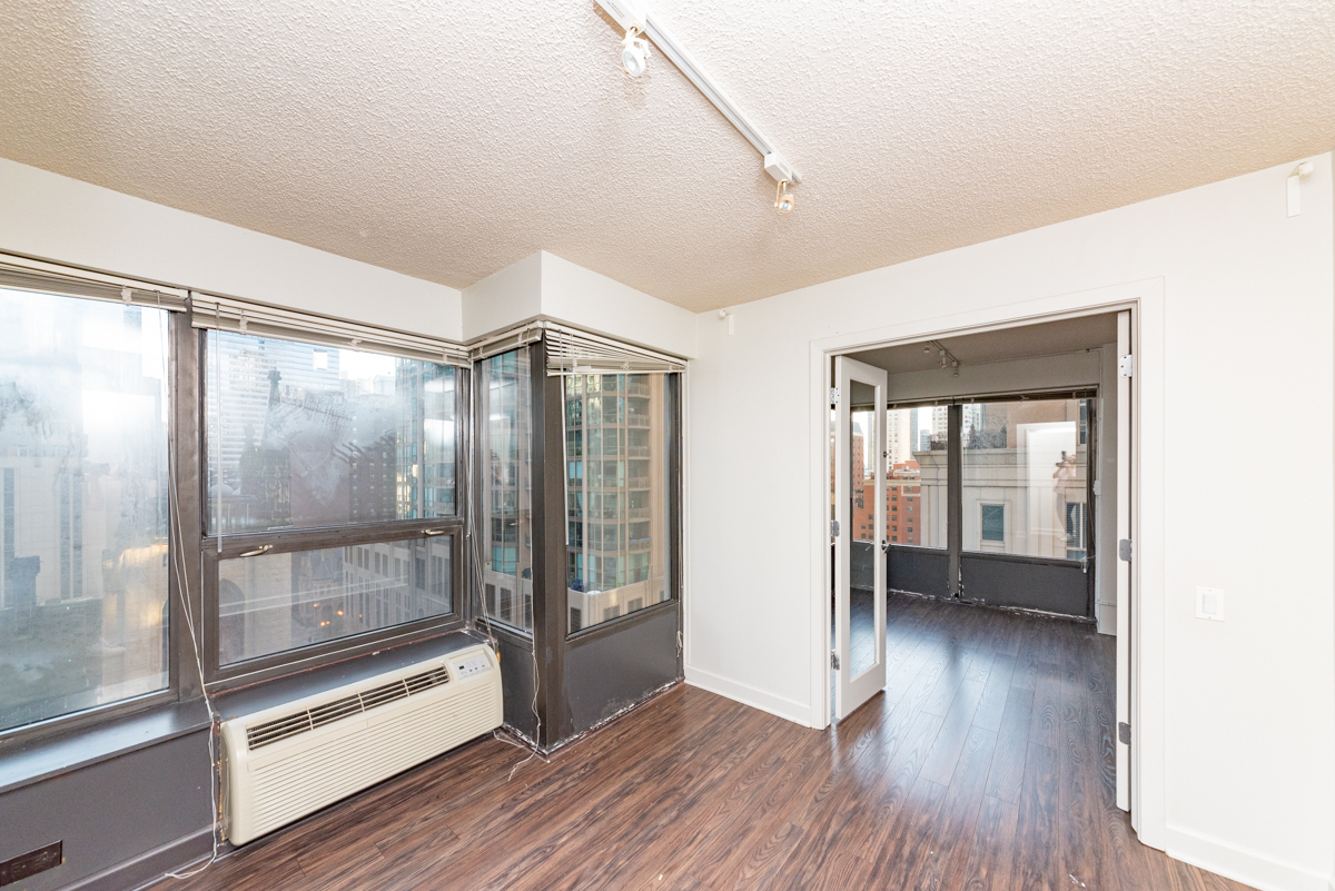 30 E Huron Street 904 Property Photo 15