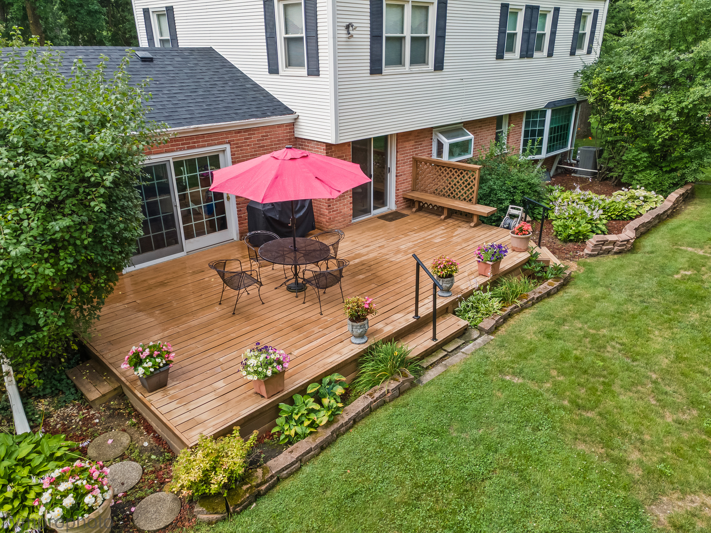 6 Londonderry Lane Property Photo 14