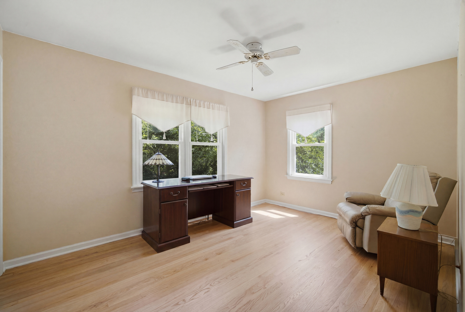 6 Londonderry Lane Property Photo 22