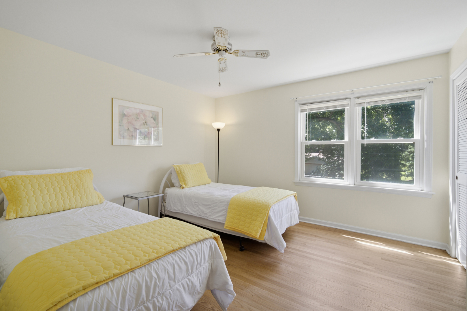 6 Londonderry Lane Property Photo 23