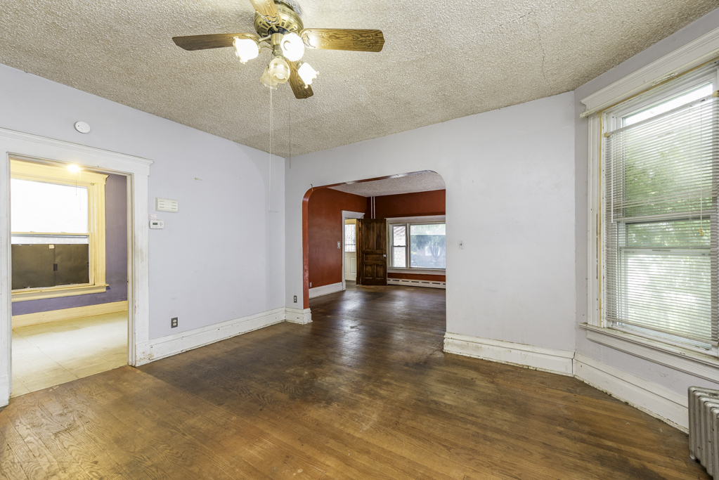 224 S Lincoln Avenue Property Photo 10