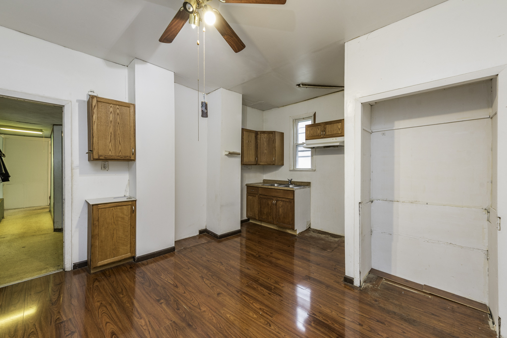 224 S Lincoln Avenue Property Photo 12