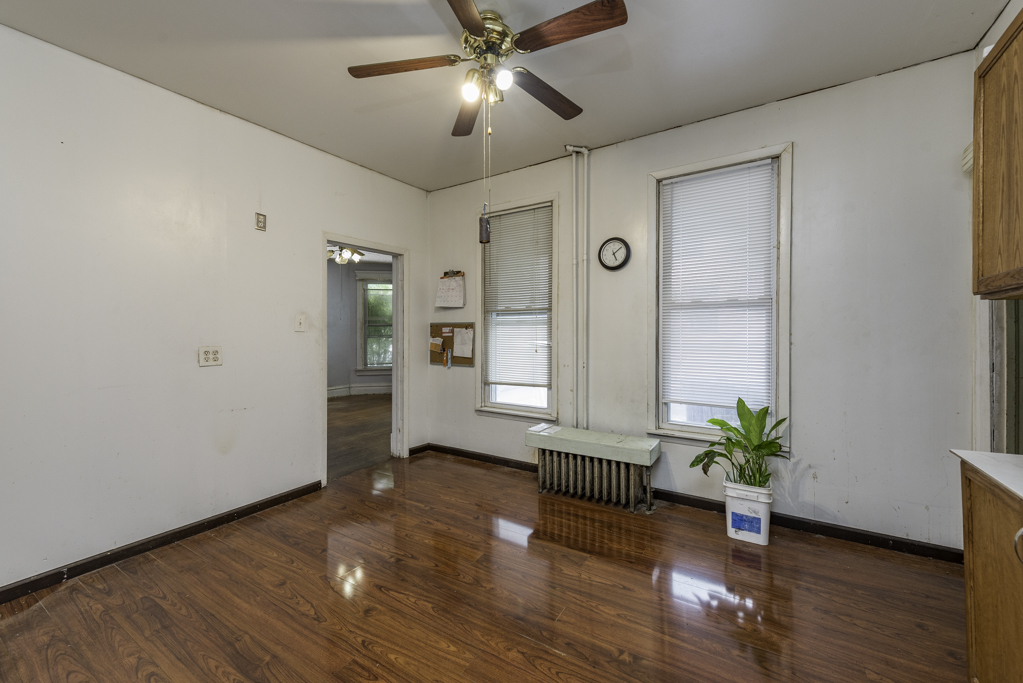 224 S Lincoln Avenue Property Photo 14