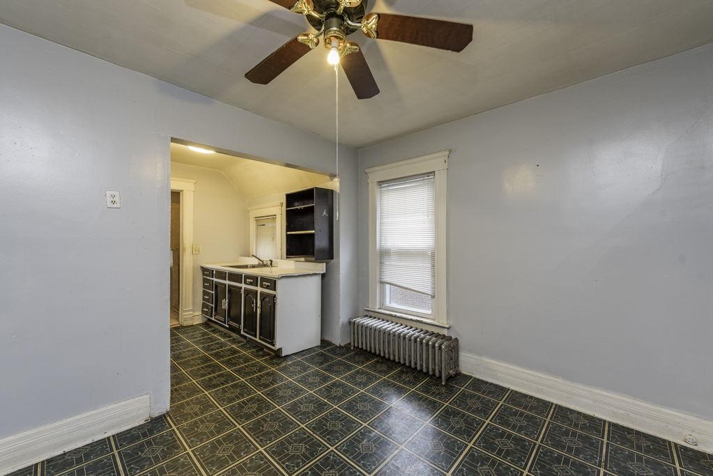 224 S Lincoln Avenue Property Photo 20