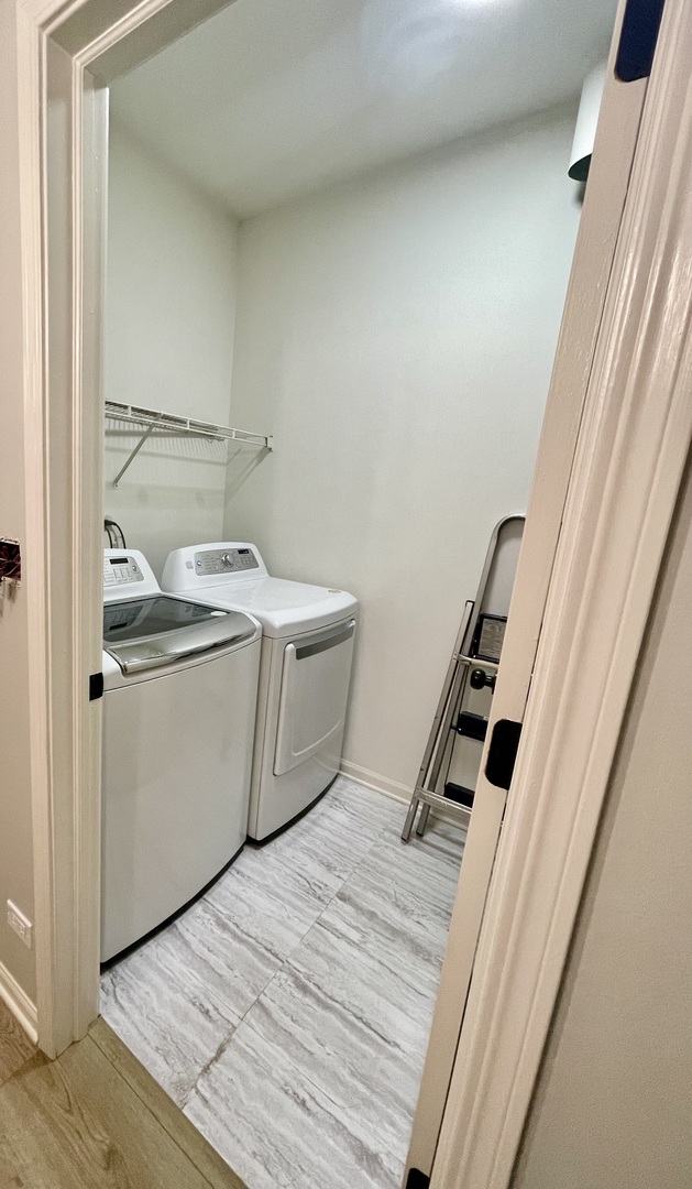 2222 Daybreak Drive Property Photo 16
