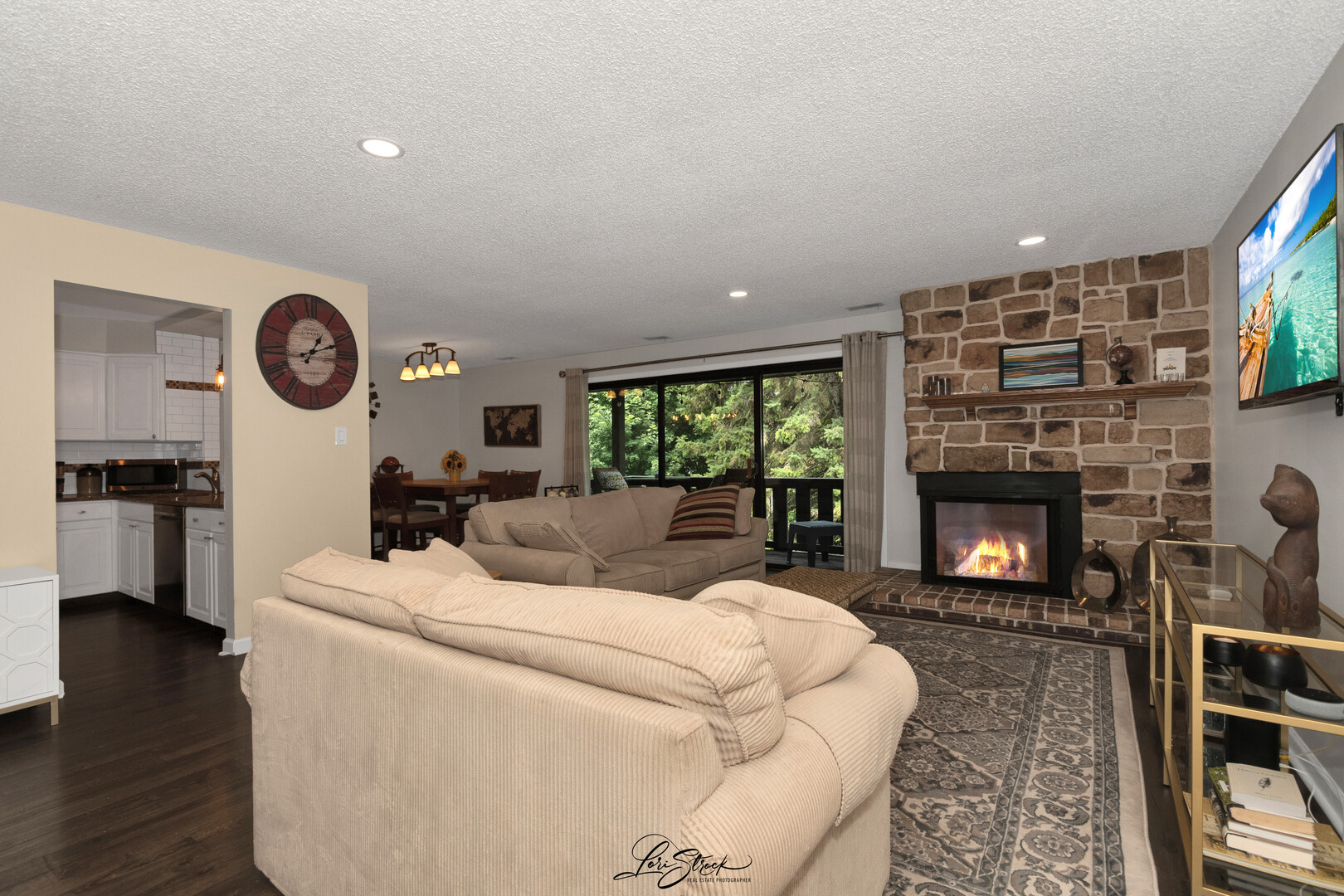 11210 S Cherry Court 52d Property Photo 3