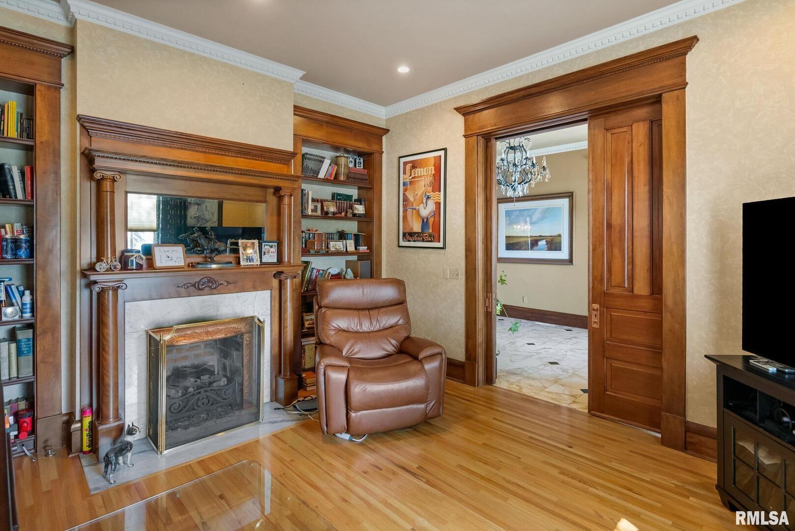 1446 Clay Street Property Photo 13