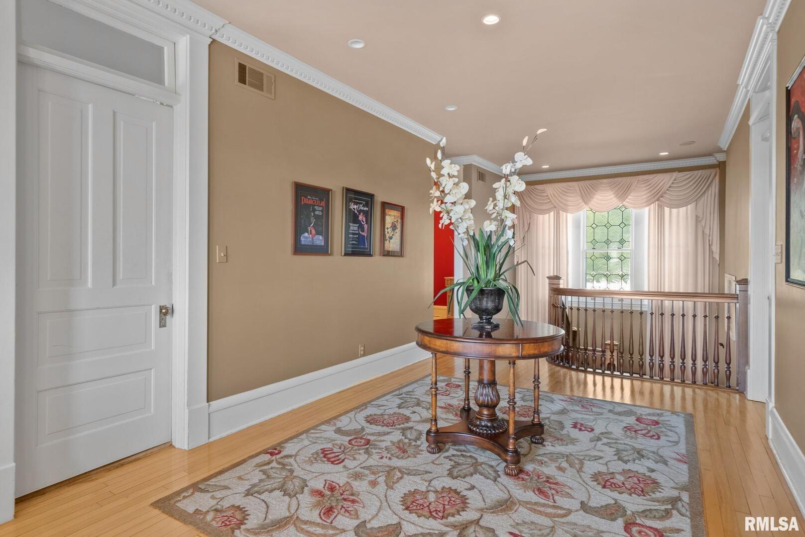 1446 Clay Street Property Photo 22