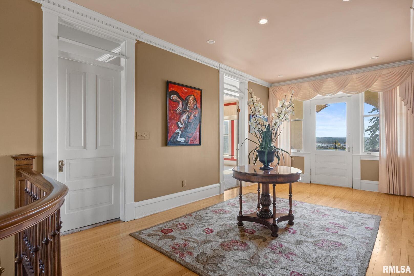 1446 Clay Street Property Photo 25