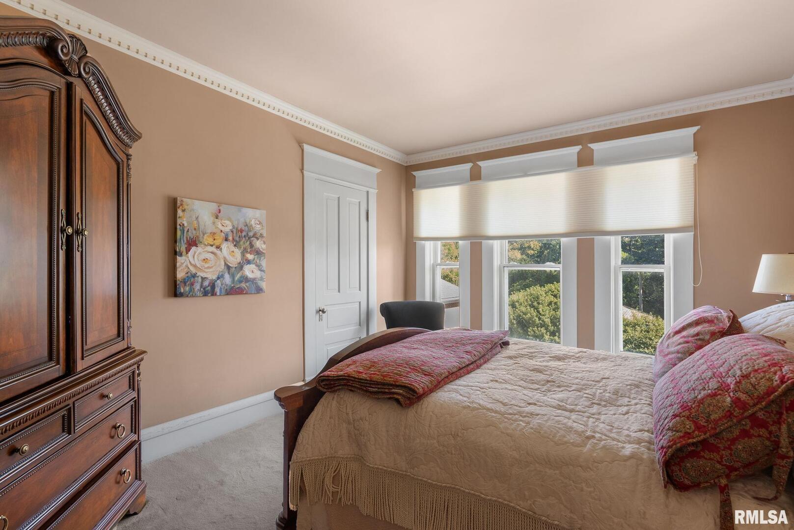 1446 Clay Street Property Photo 28