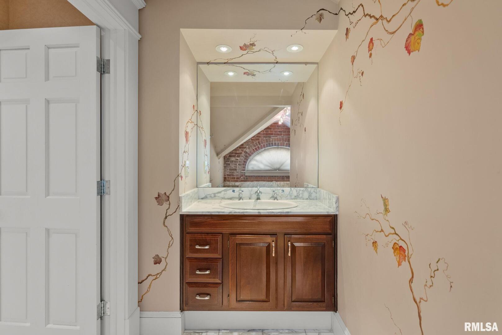 1446 Clay Street Property Photo 37
