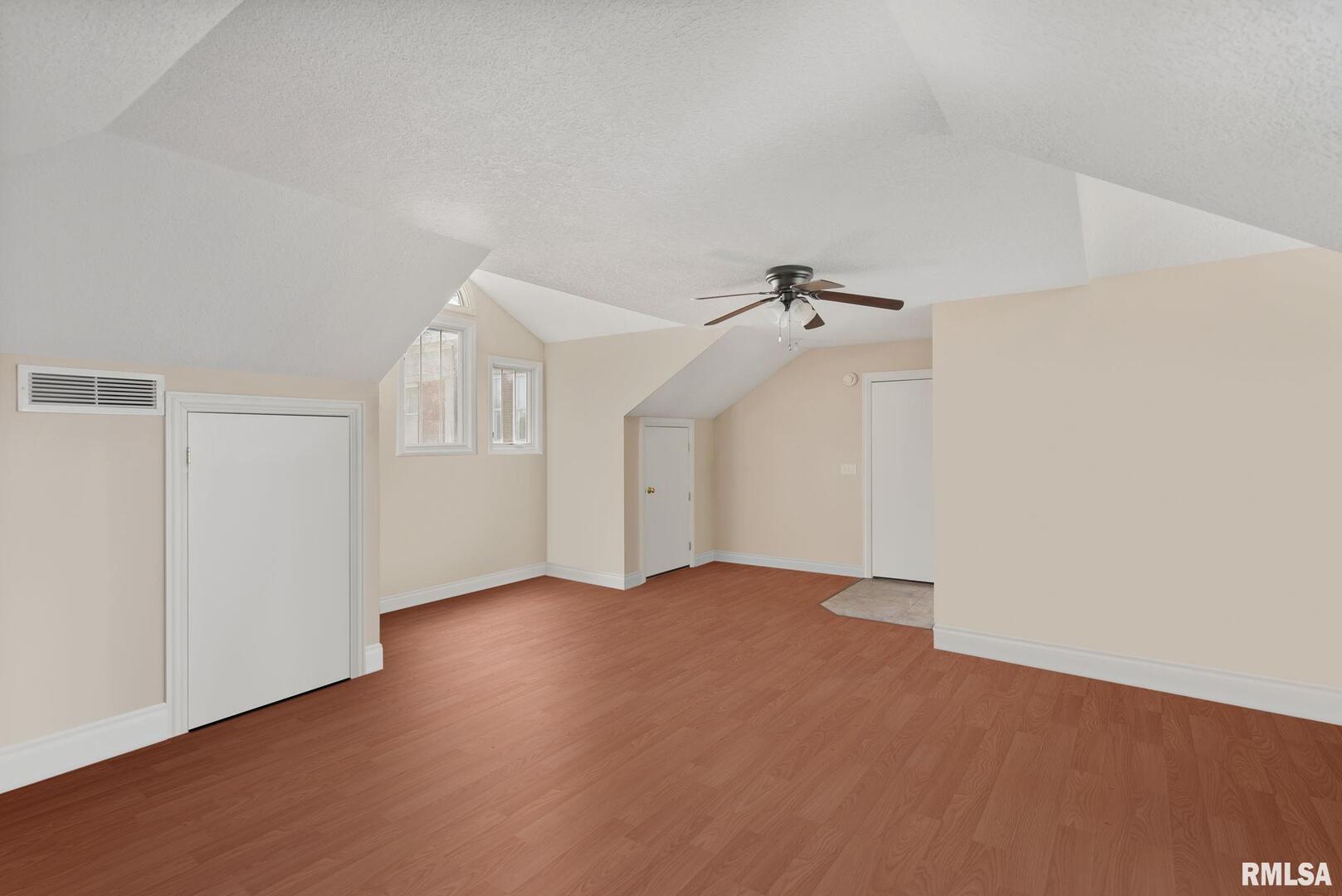 1446 Clay Street Property Photo 40