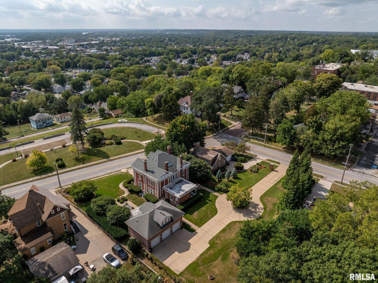 1446 Clay Street Property Photo 55