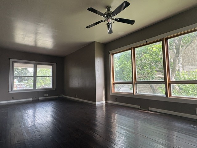 806 N 20th Avenue Property Photo 2
