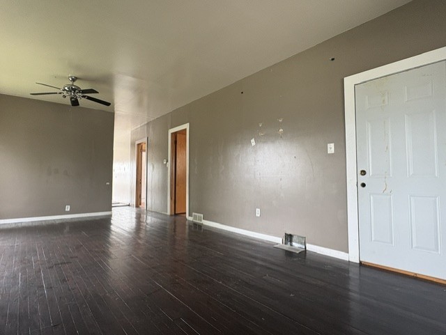 806 N 20th Avenue Property Photo 3