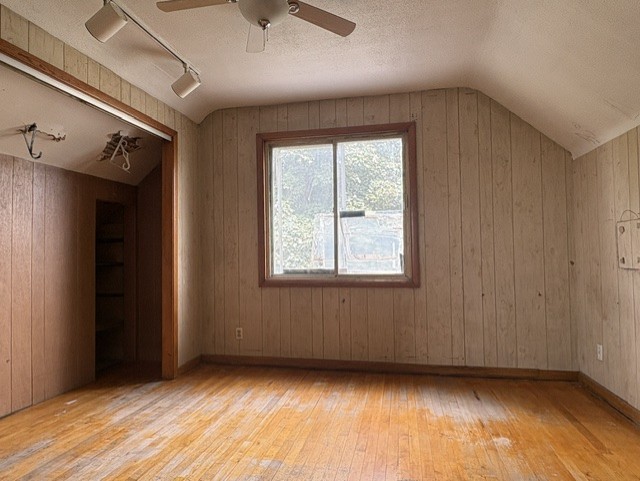 806 N 20th Avenue Property Photo 16