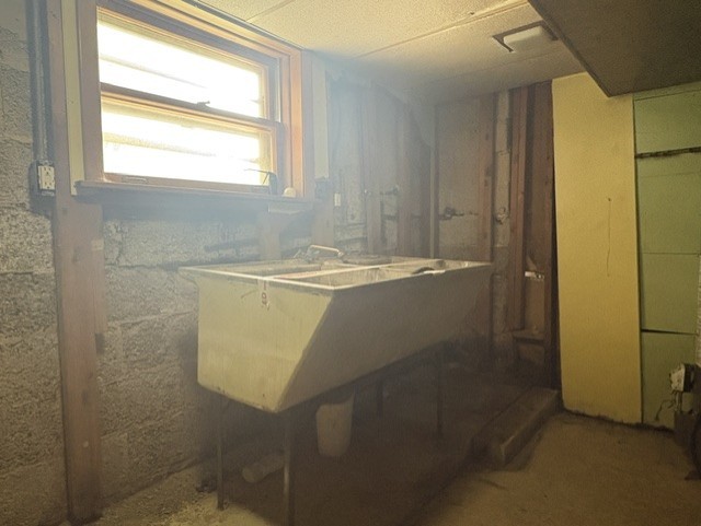 806 N 20th Avenue Property Photo 19
