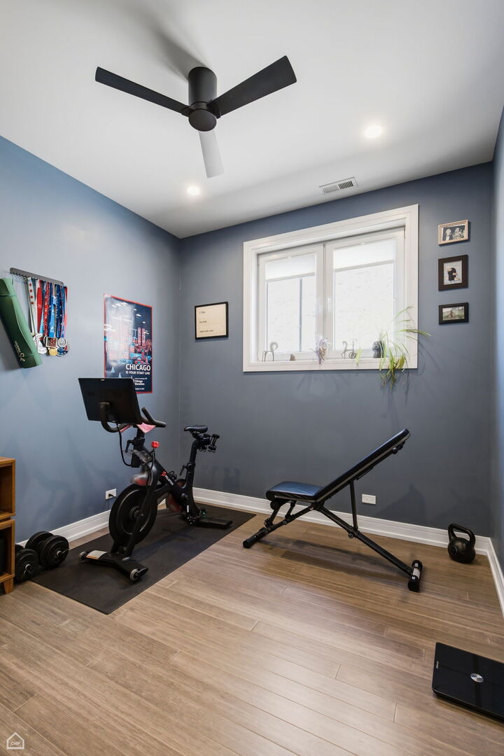 4858 N Kenmore Avenue 2n Property Photo 25