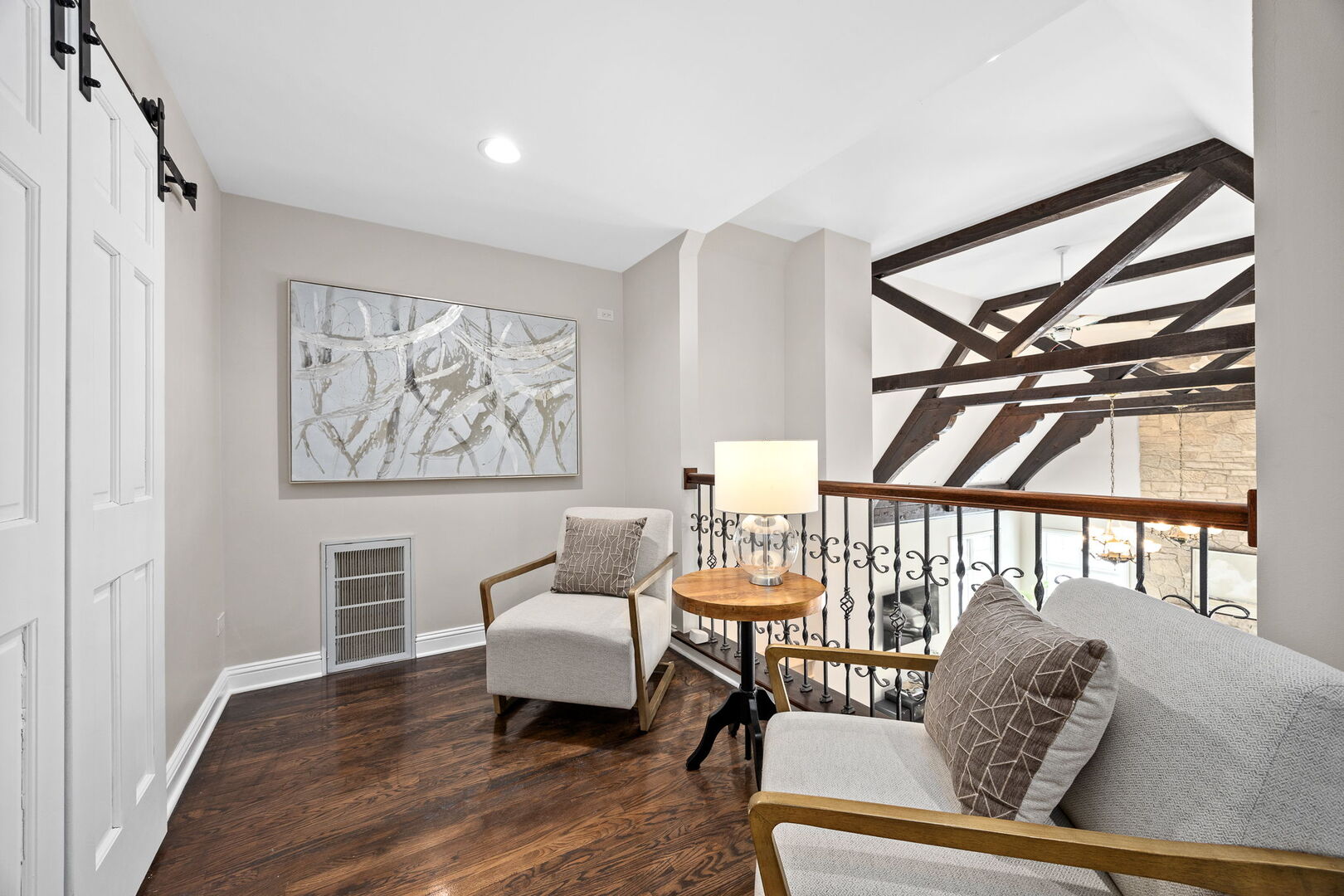 7s460 Donwood Drive Property Photo 33