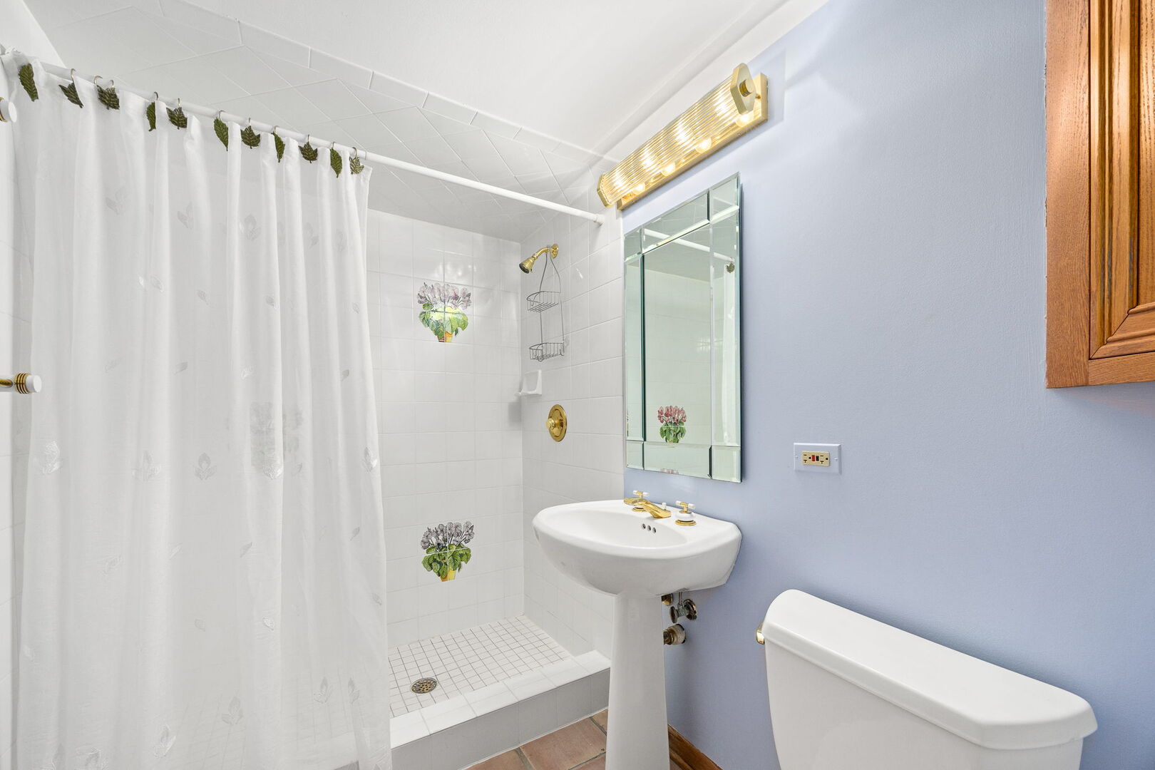 7s460 Donwood Drive Property Photo 45