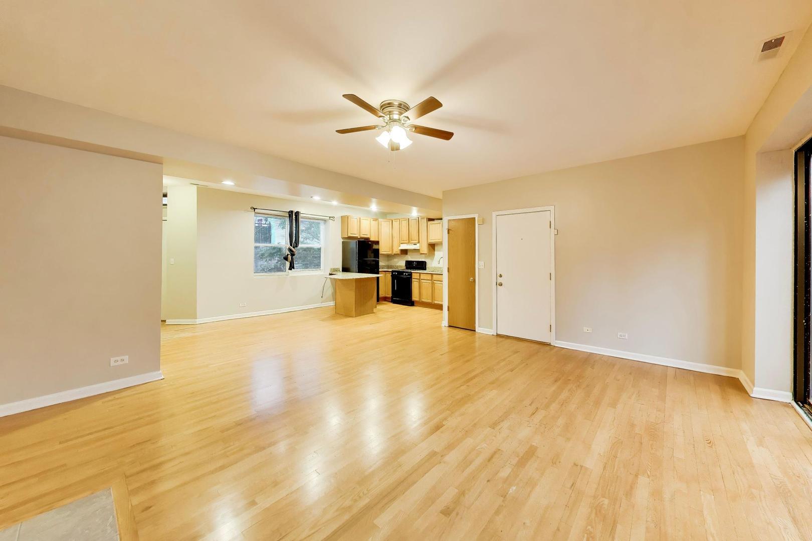 4014 S Drexel Boulevard 4f Property Photo 5