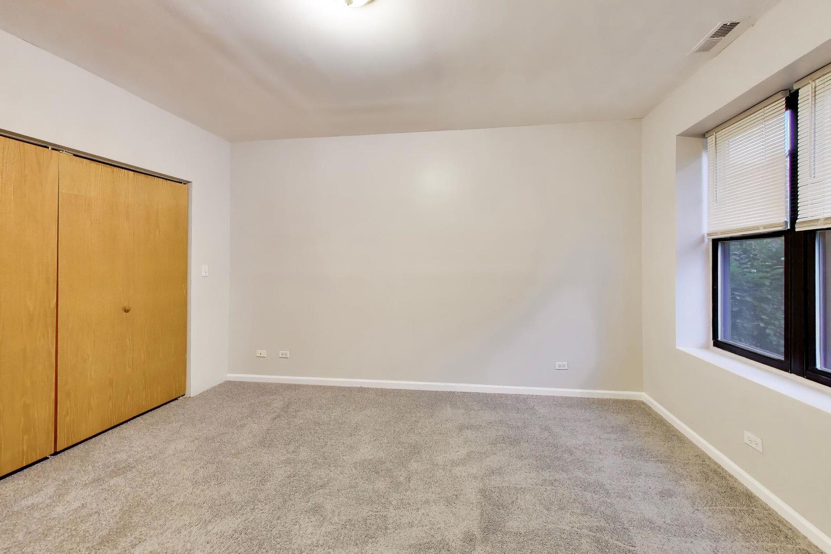 4014 S Drexel Boulevard 4f Property Photo 21