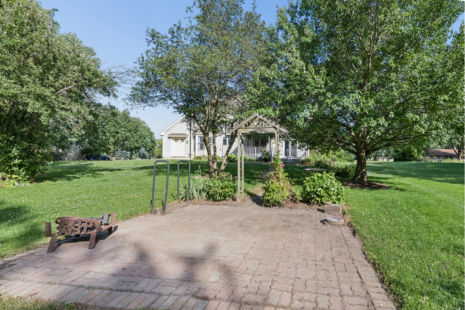 41w610 Silvana Drive Property Photo 42