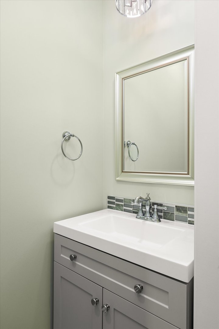 12 Port Place Property Photo 35