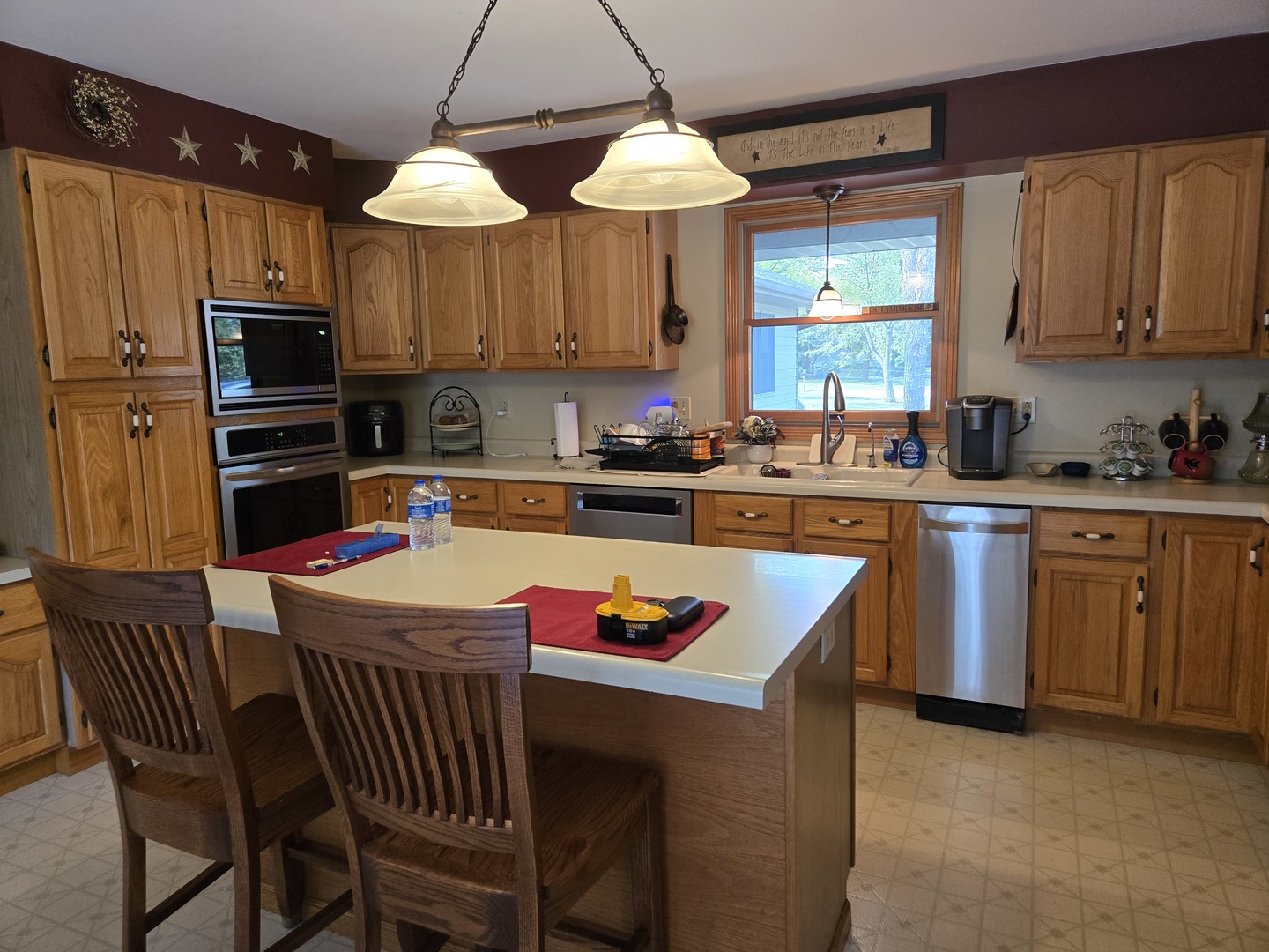 17019 Hebron Road Property Photo 9