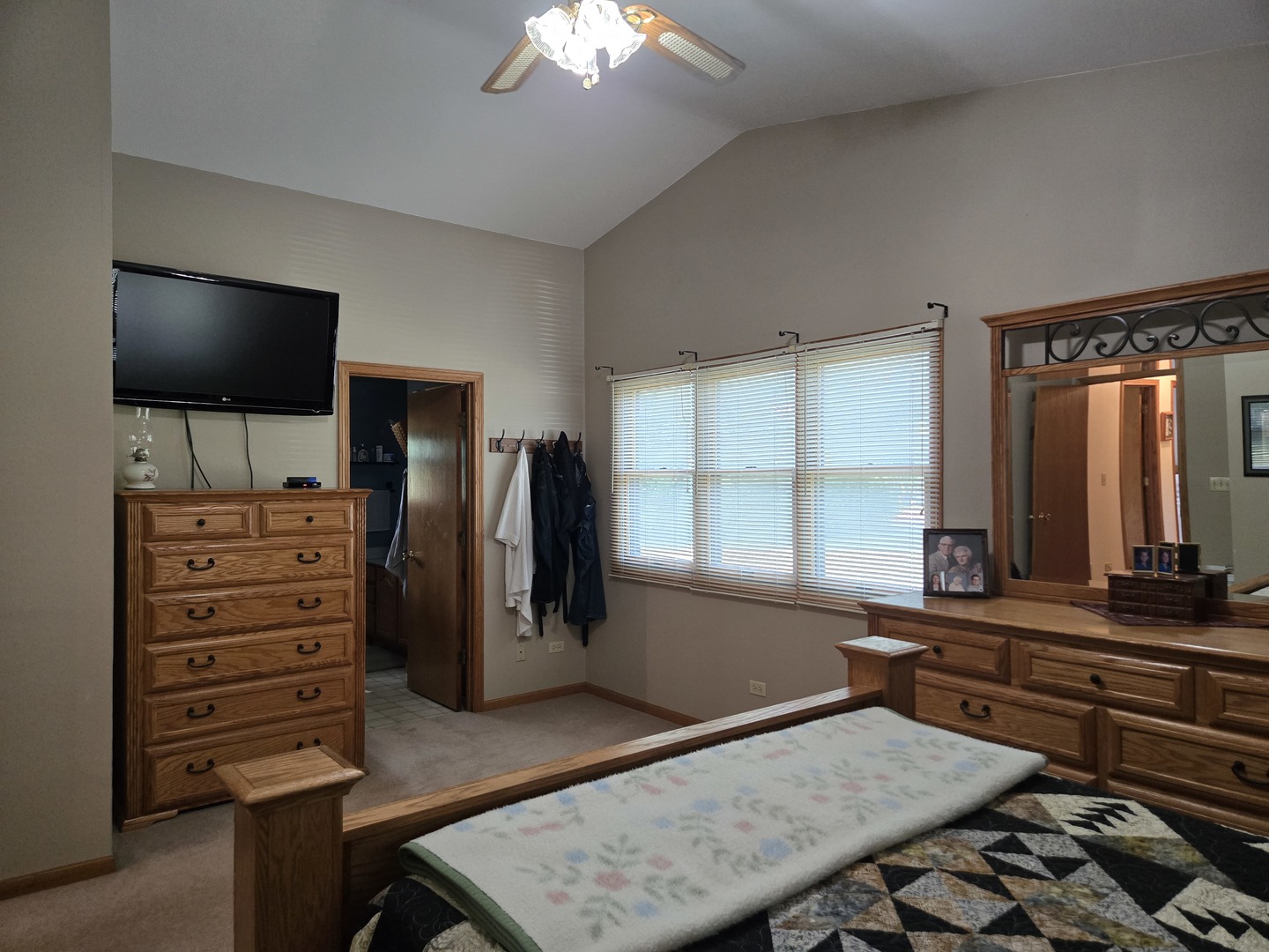 17019 Hebron Road Property Photo 14