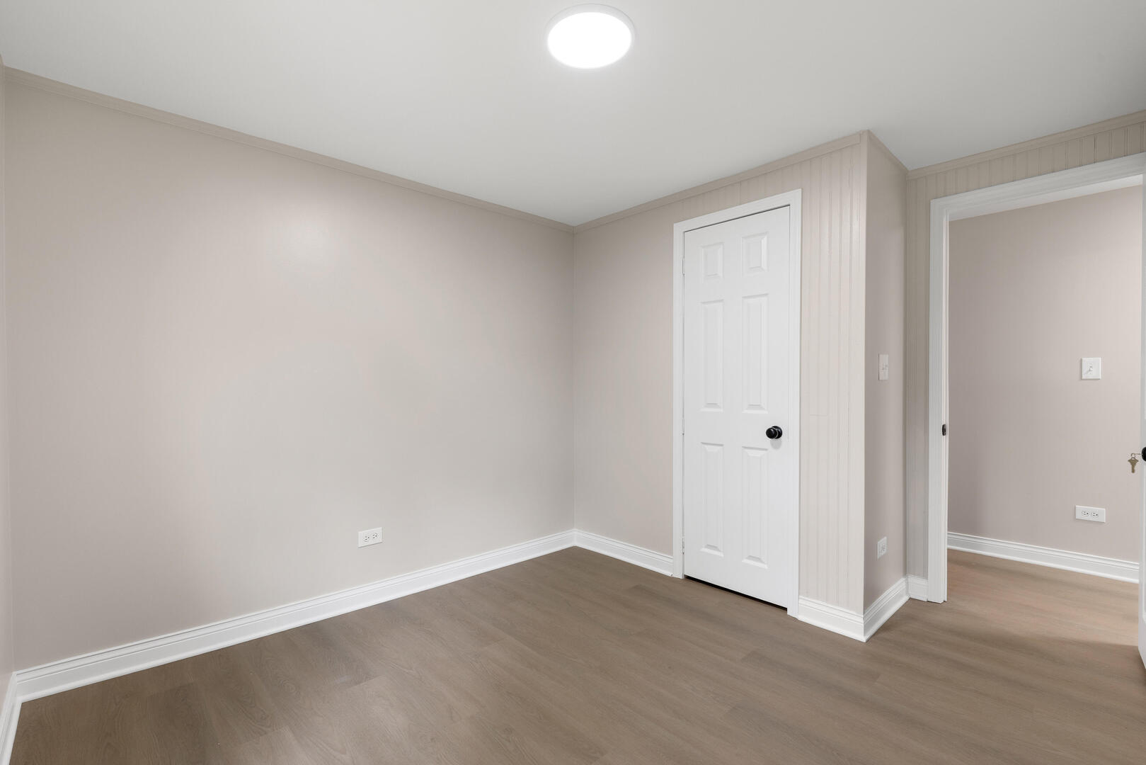 1139 W Barry Lane Property Photo 19