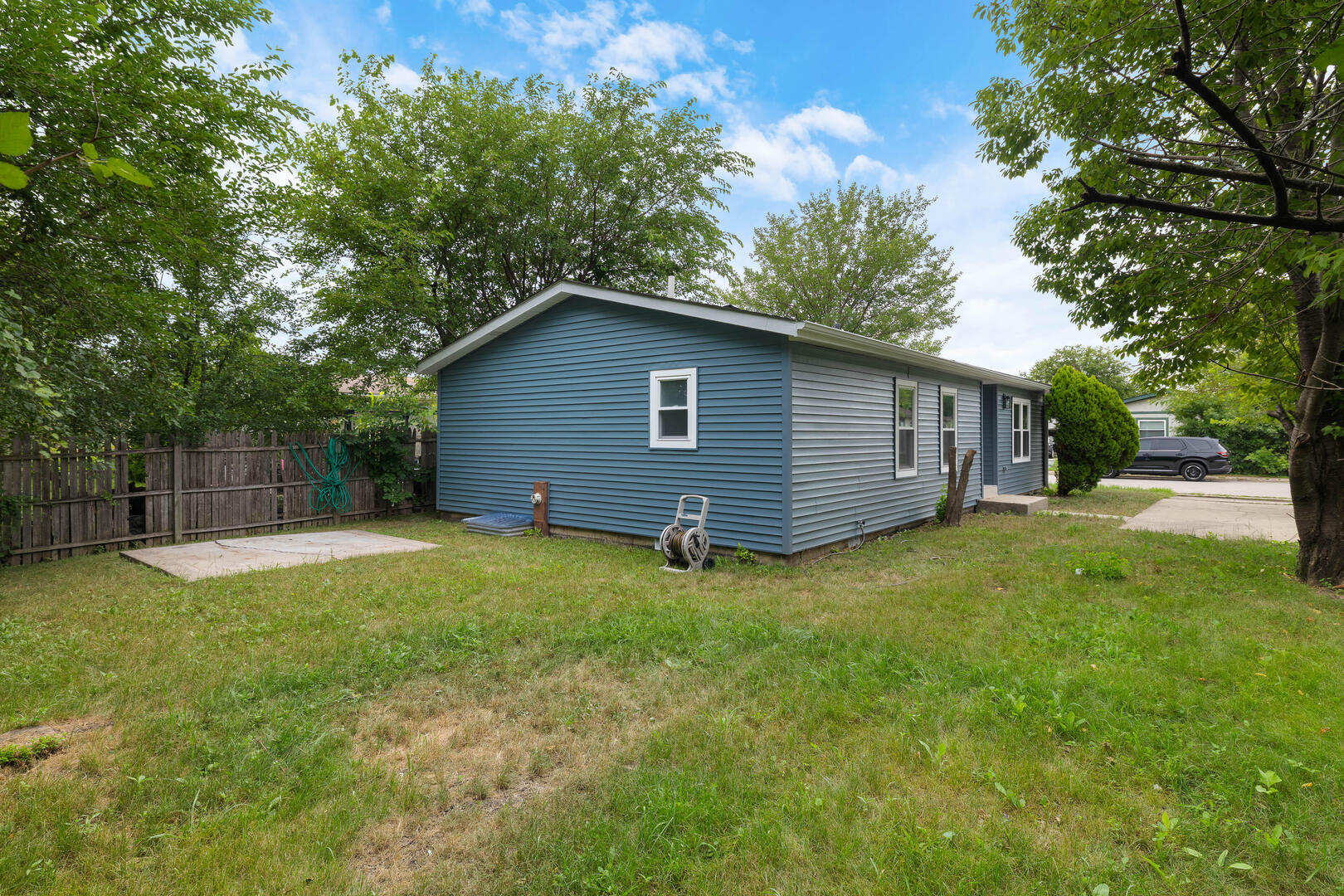 1139 W Barry Lane Property Photo 22