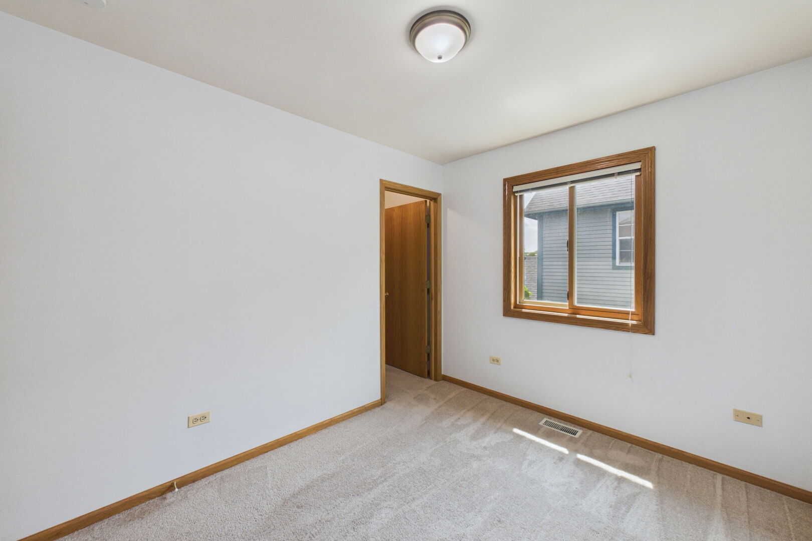 31 N Madison Avenue Property Photo 19