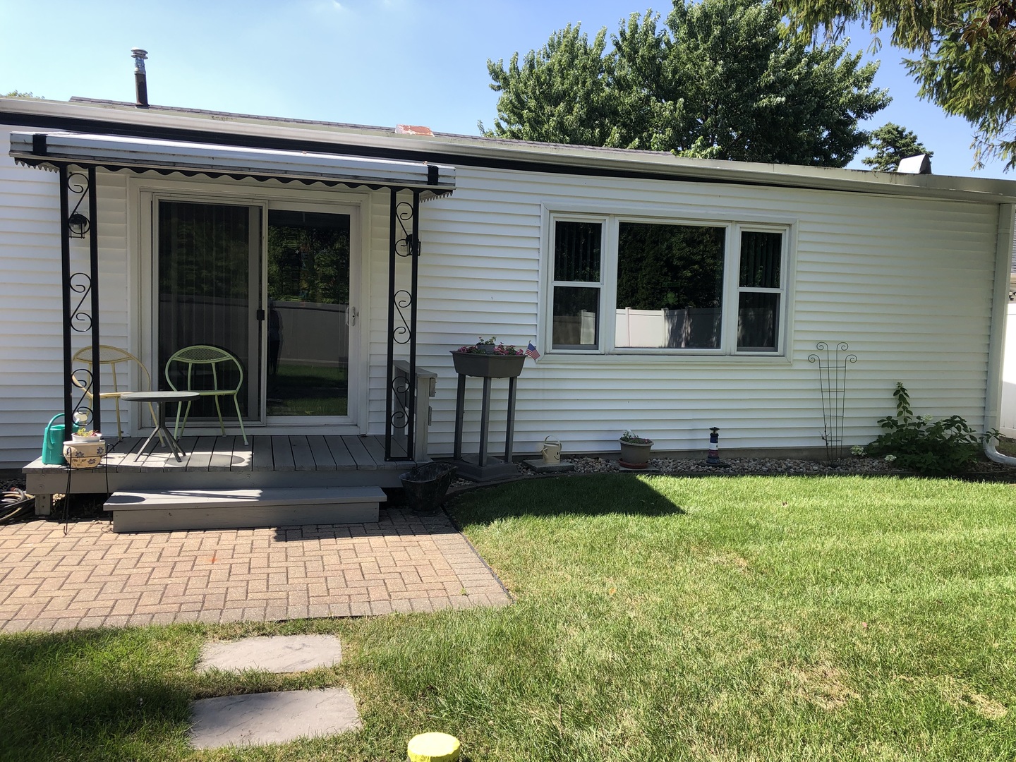 5121 State Road Property Photo 17