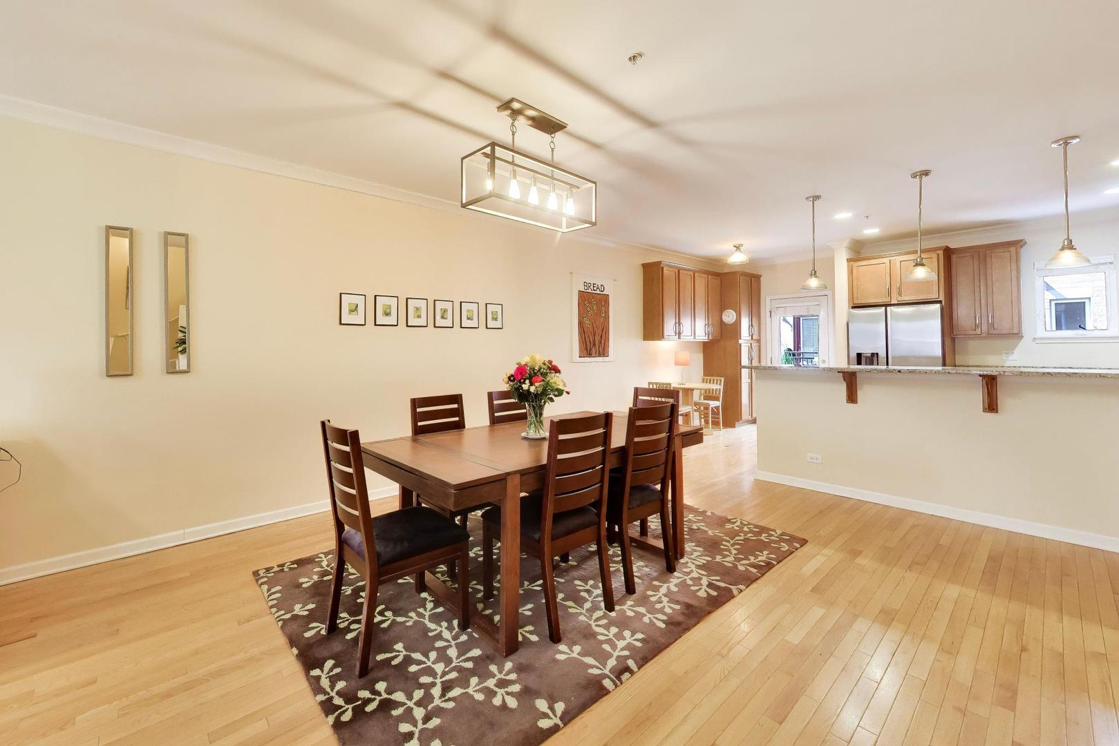 529 Chicago Avenue F Property Photo 10