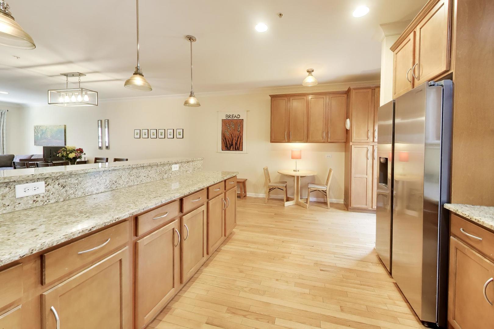 529 Chicago Avenue F Property Photo 13