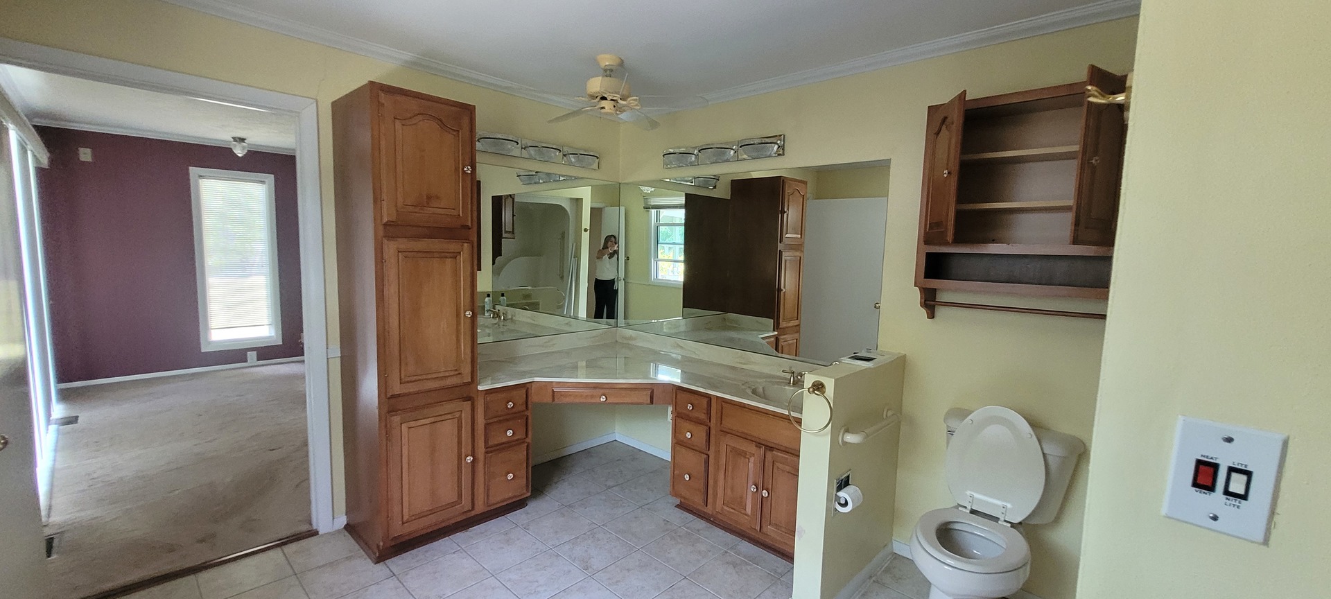 3205 Blackberry Street Property Photo 10
