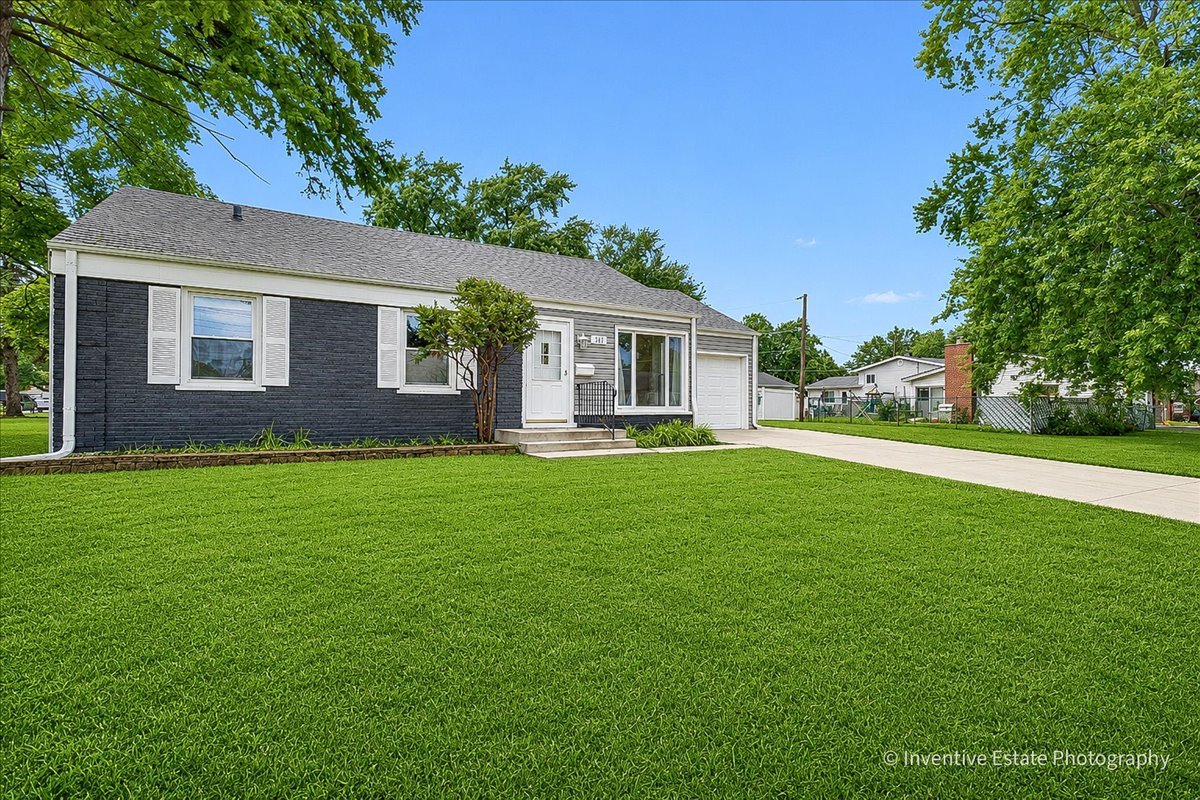 548 S Harvard Avenue Property Photo 4