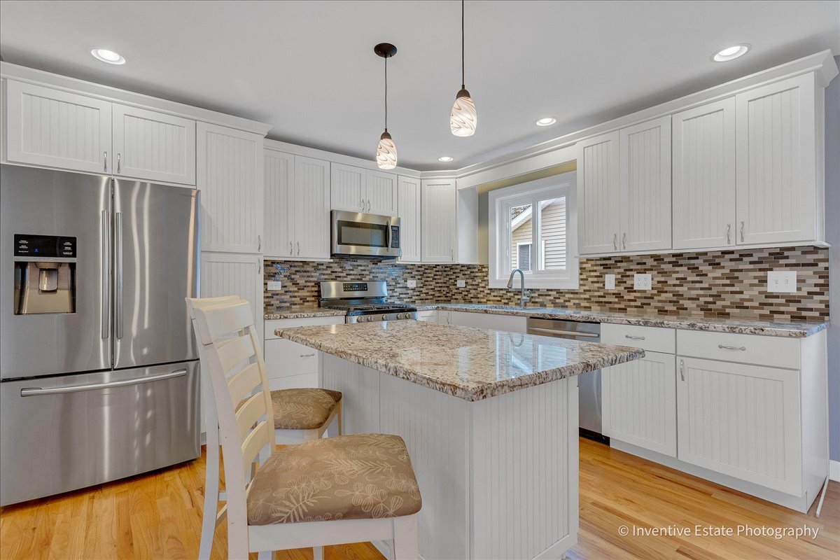 548 S Harvard Avenue Property Photo 7