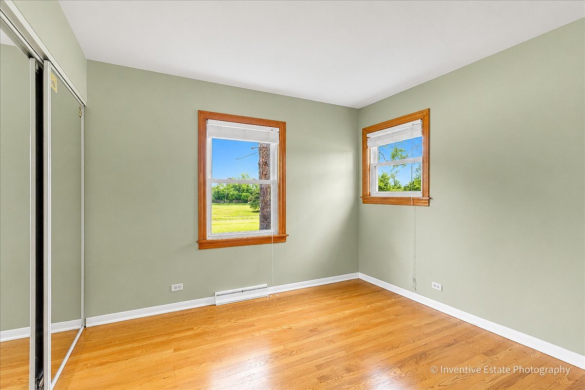 548 S Harvard Avenue Property Photo 11