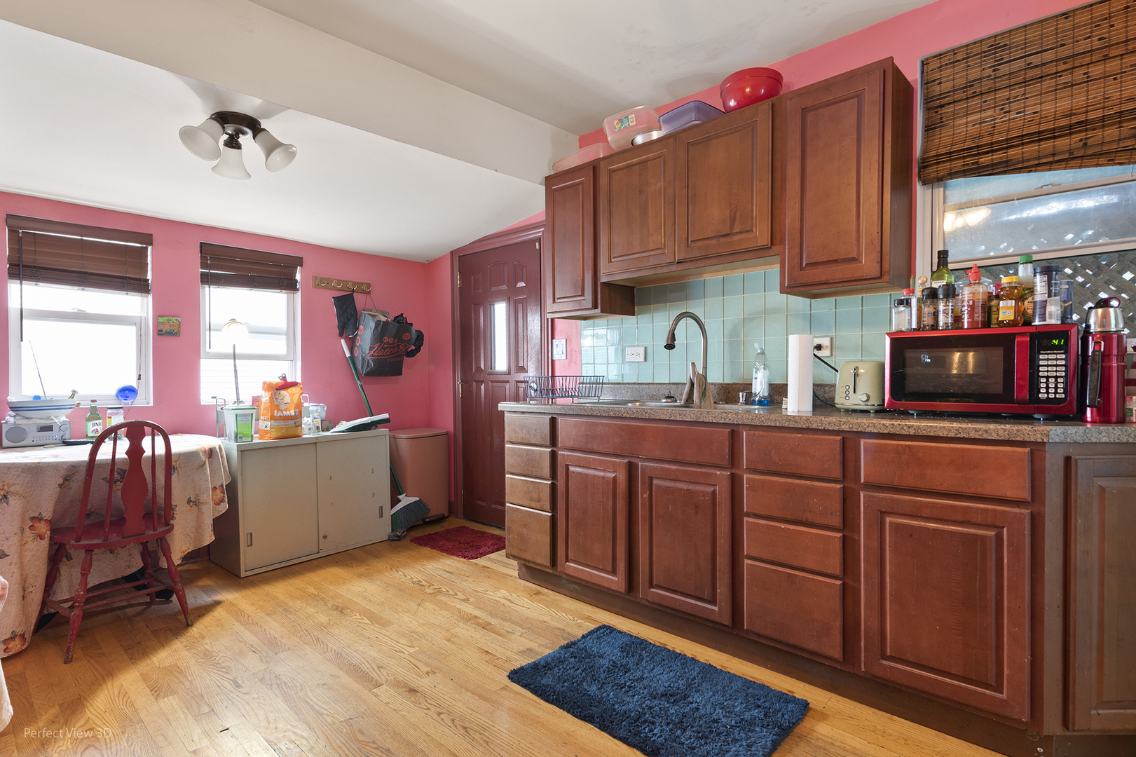 3106 N Sawyer Avenue Property Photo 6