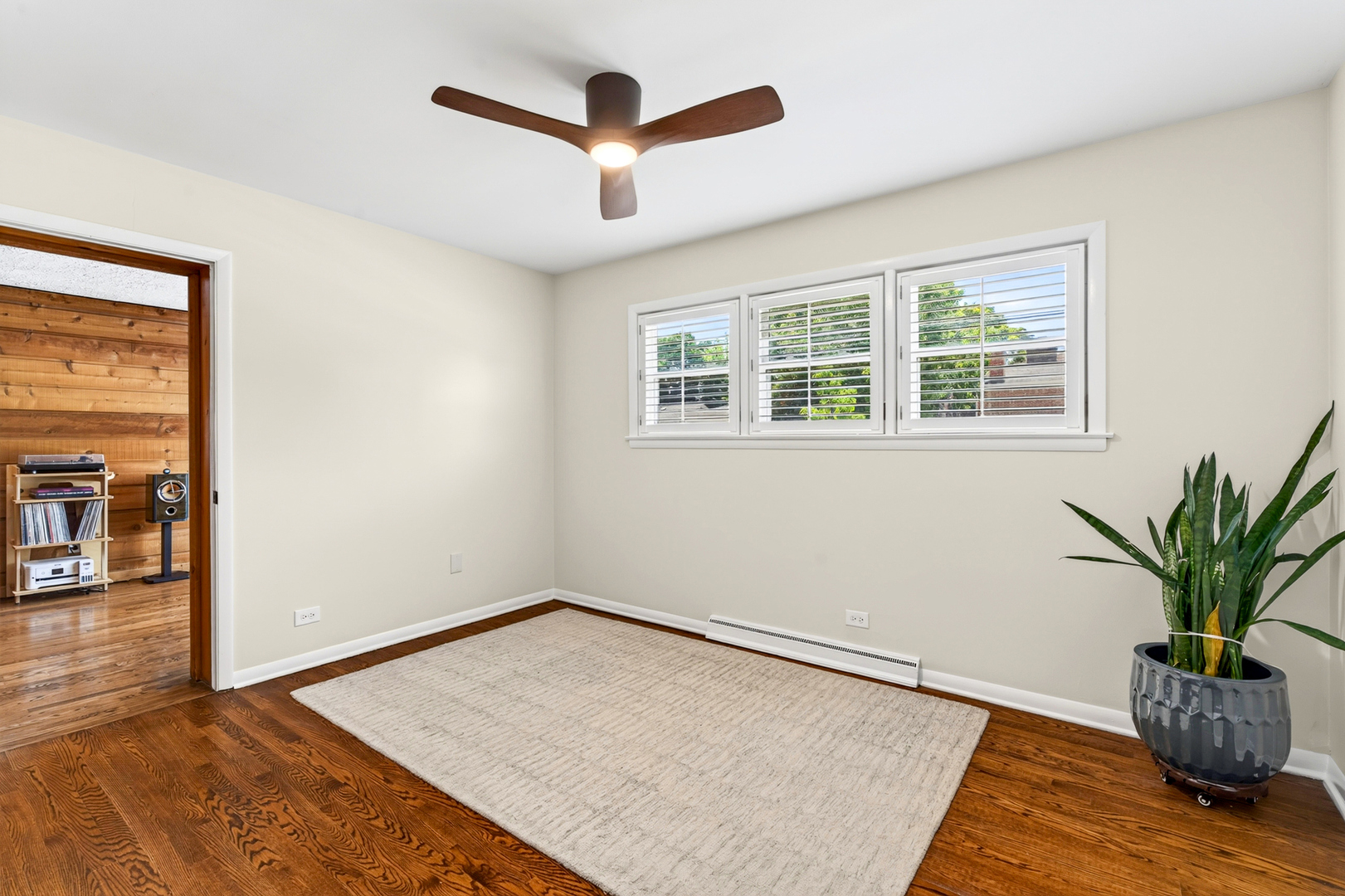 1050 Cedar Street Property Photo 13