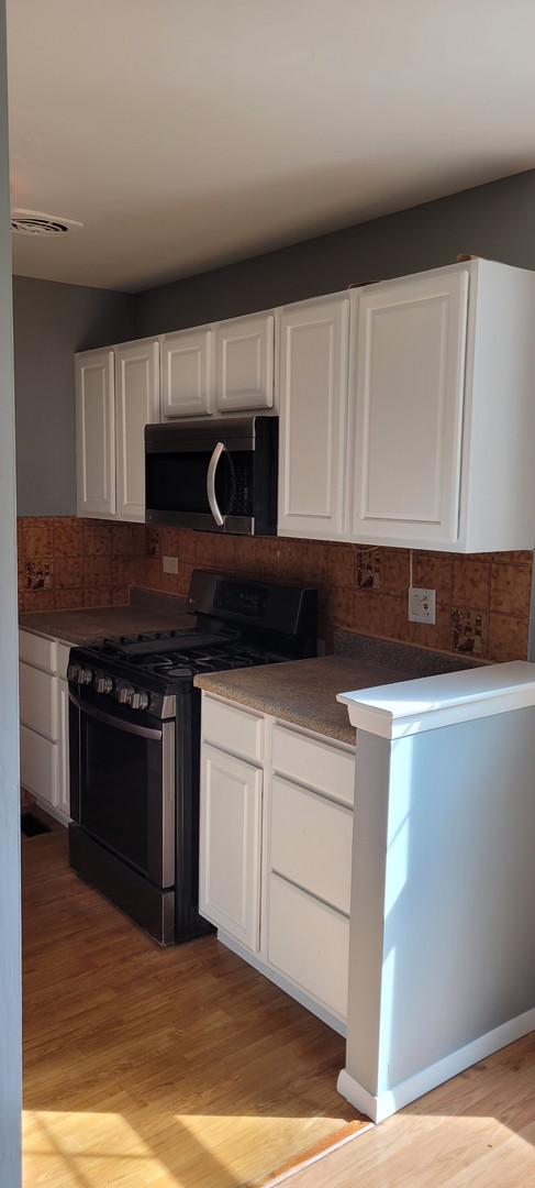 307 Somerset Lane 307 Property Photo 2