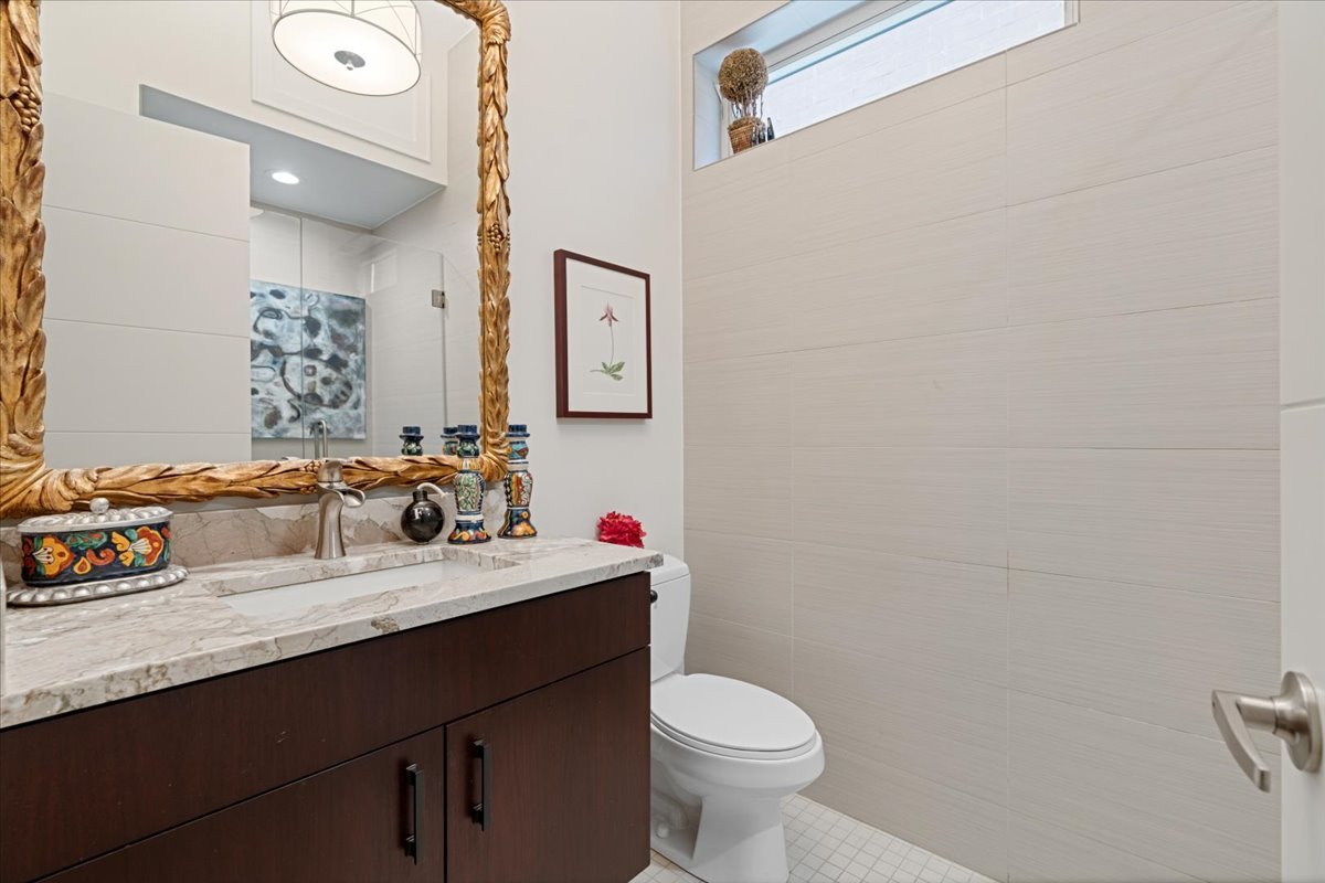 1350 W Diversey Parkway 3 Property Photo 22