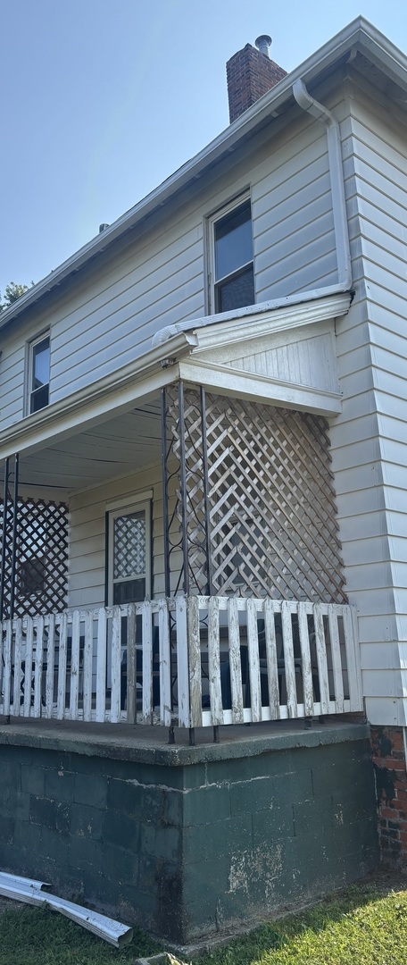 216 N Vine Street Property Photo 3