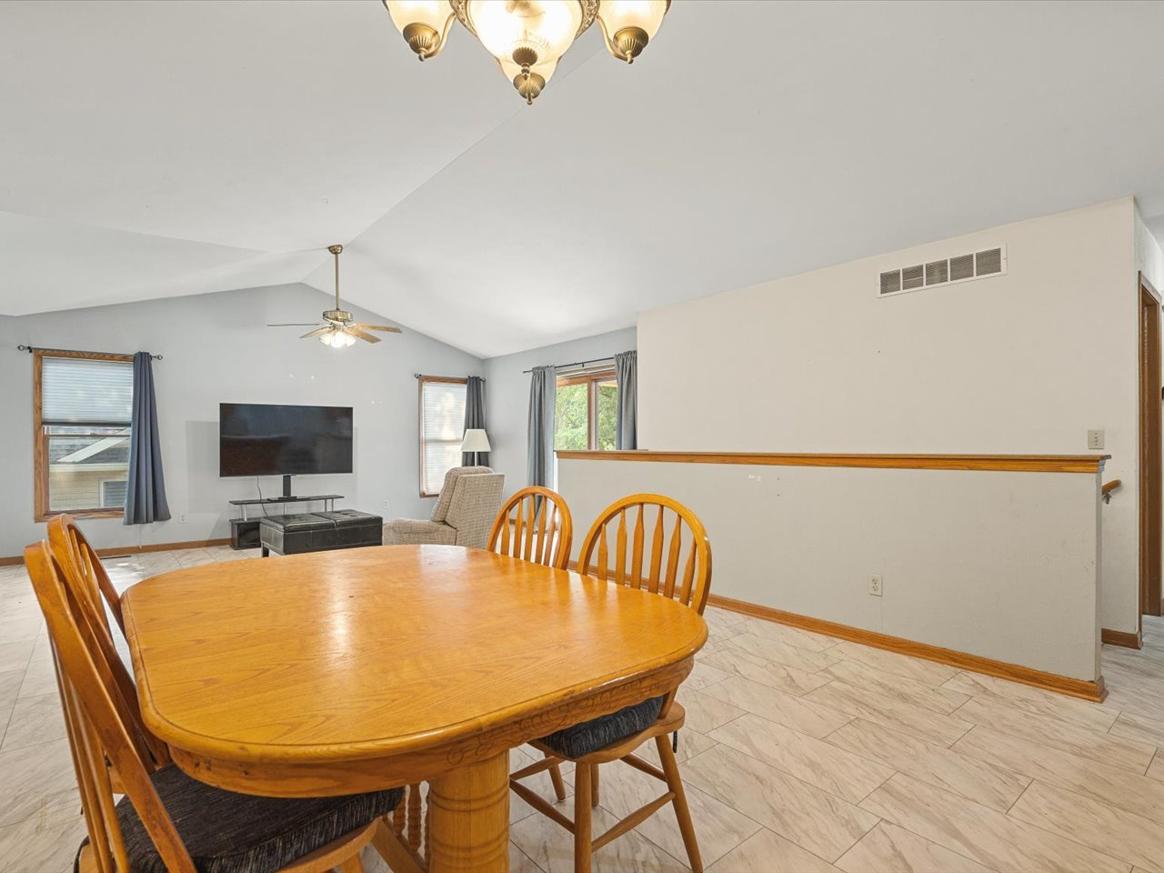4056 Pepper Drive Property Photo 13