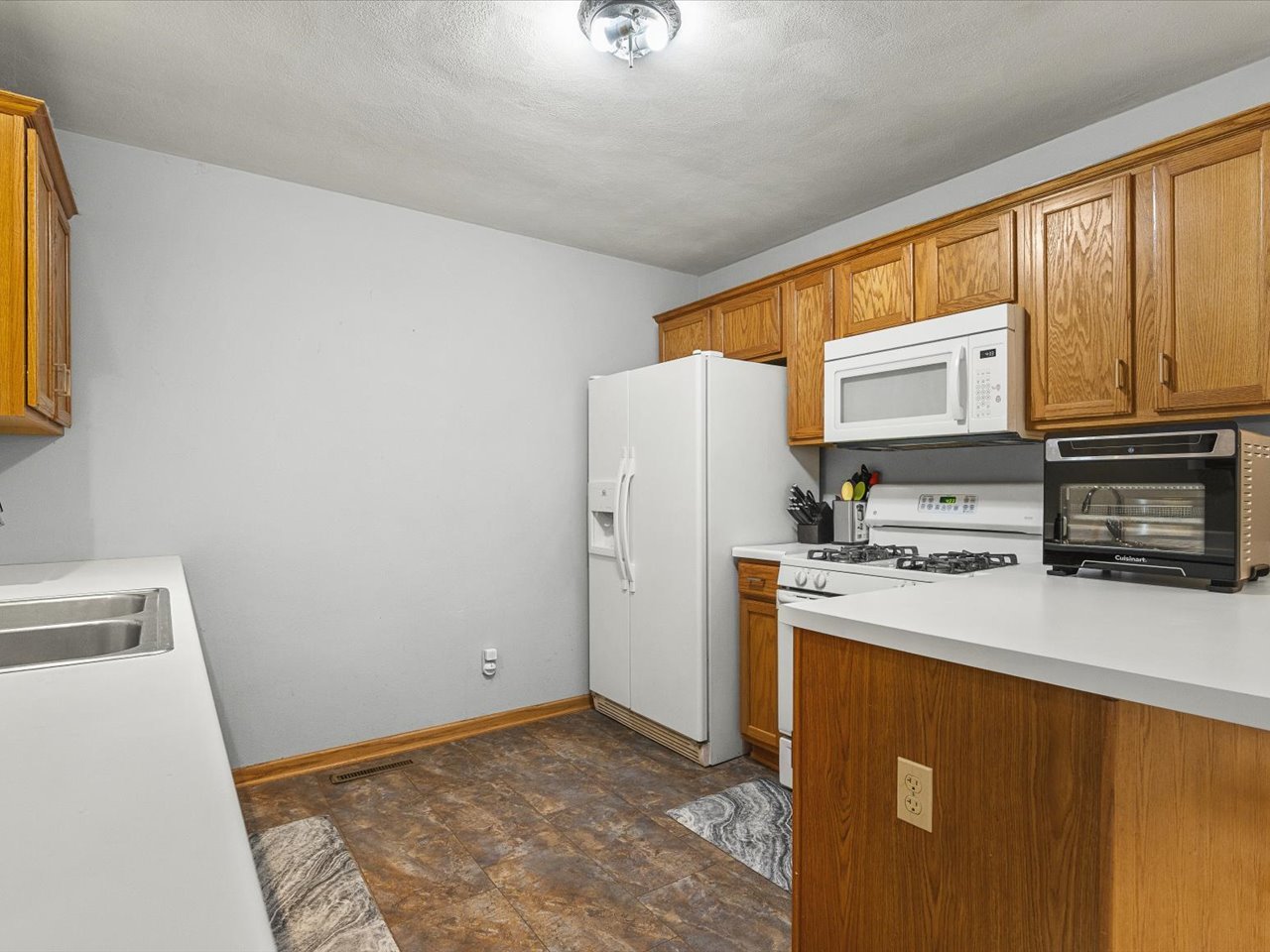 4056 Pepper Drive Property Photo 14