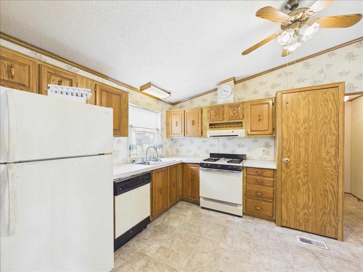 933 Micole Drive Property Photo 21